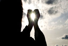 巴西女足获得胜利，晋级到半决赛